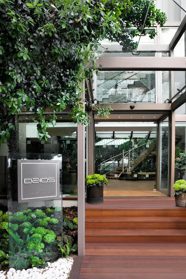 Daios Luxury Living Tessalónica Exterior foto Entrance to the hotel