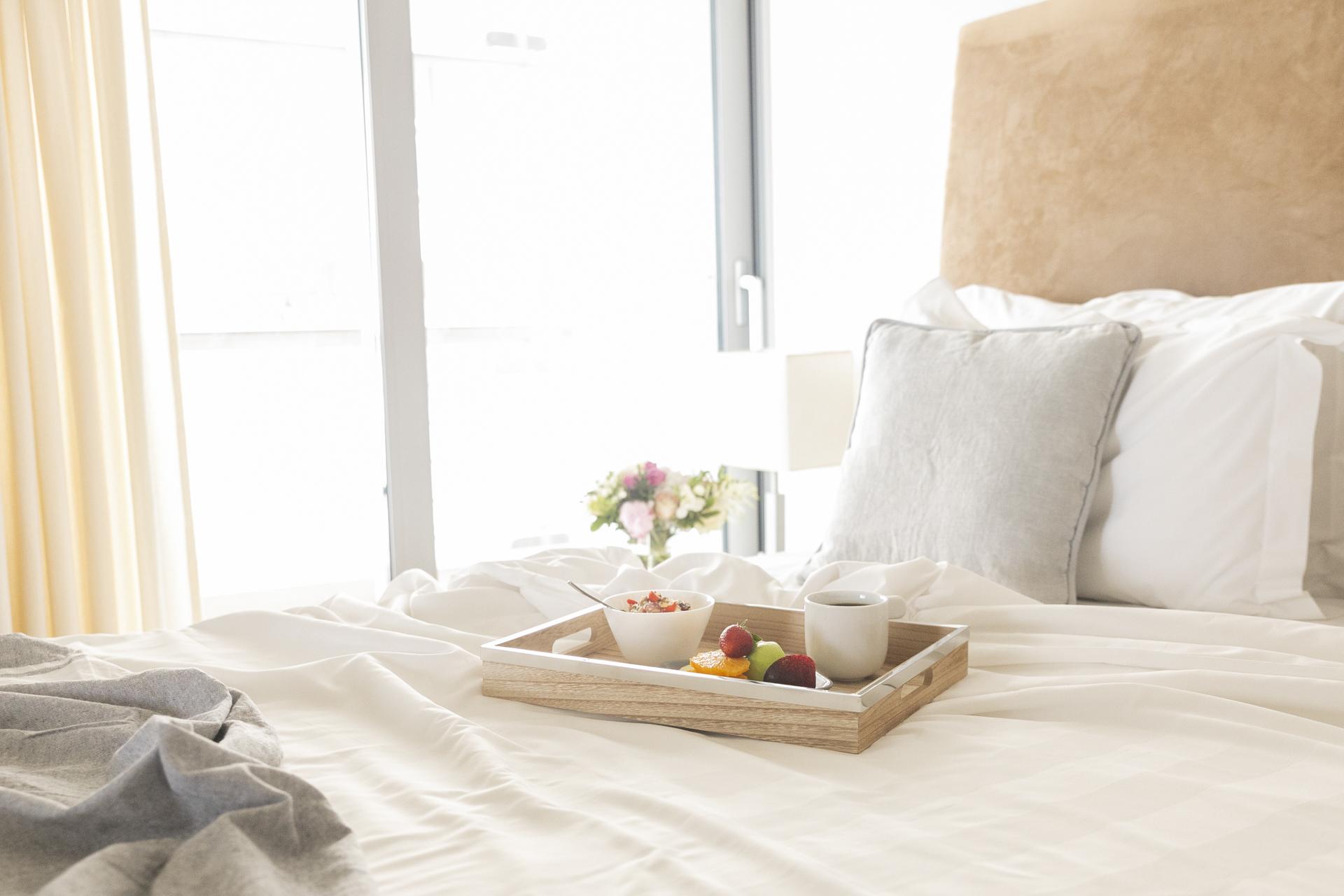 Daios Luxury Living Tessalónica Exterior foto A breakfast tray