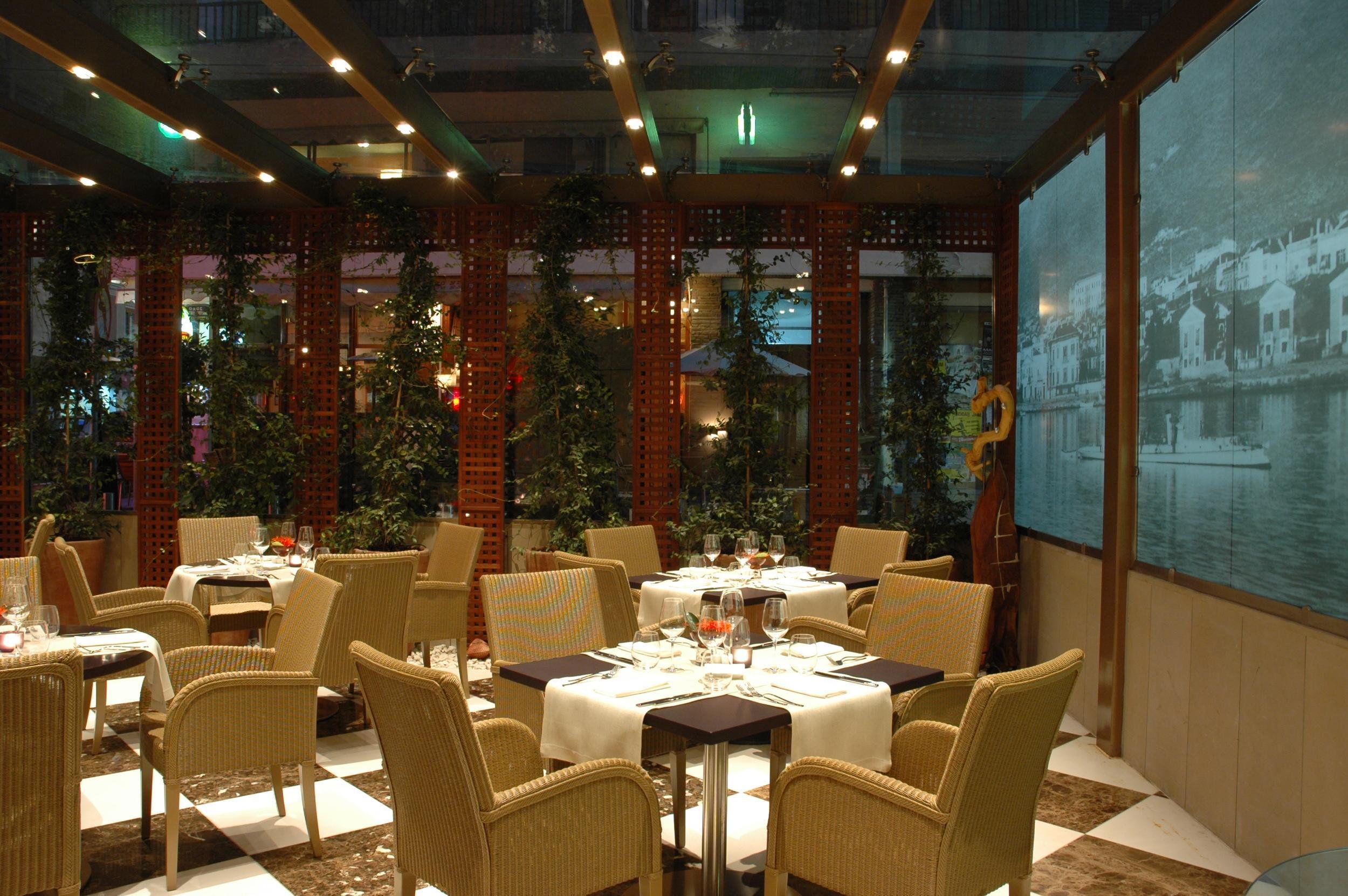 Daios Luxury Living Tessalónica Restaurante foto Restaurant in the hotel