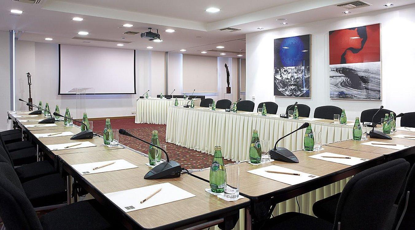 Daios Luxury Living Tessalónica Facilidades foto Meeting room